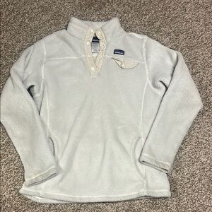 Patagonia Soft Gray Fleece Pullover